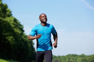a man jogging after experiencing the benefits of the HCG Diet